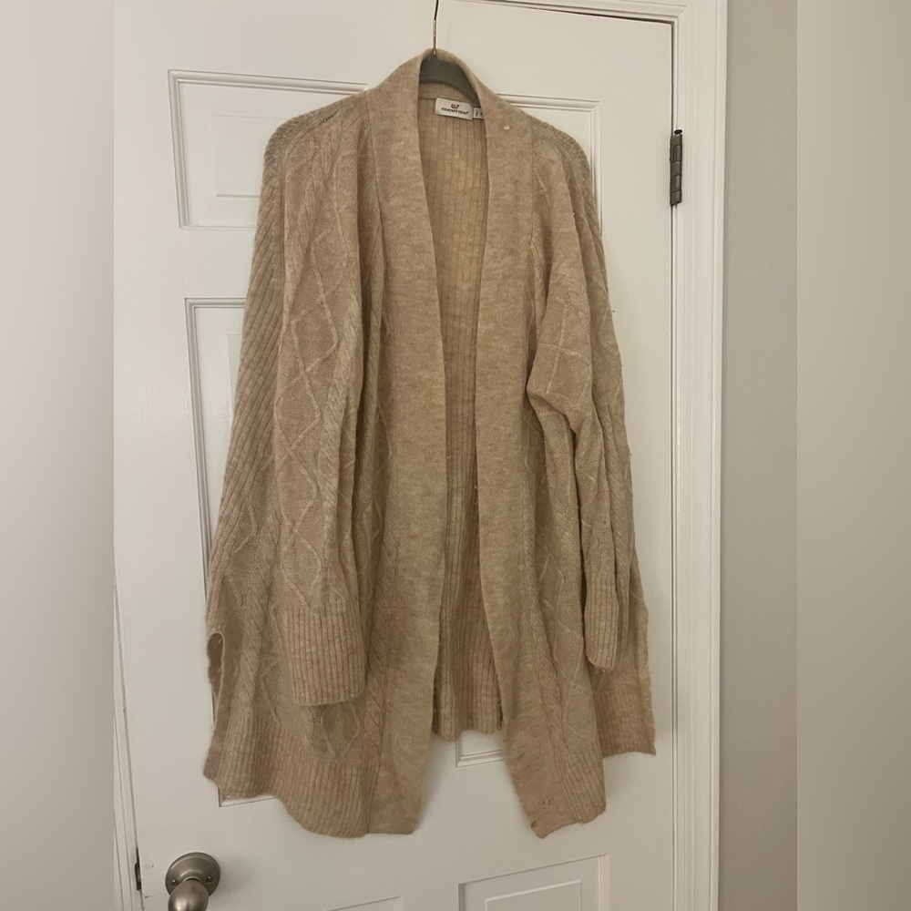 vineyard vines beige super soft cardigan size XL